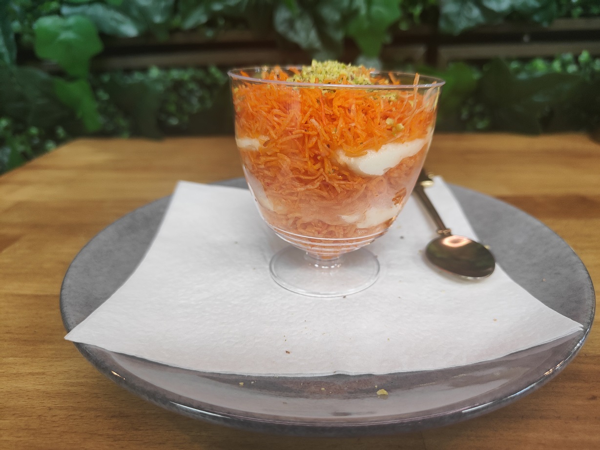 rotana cafe Sweet konafa cups